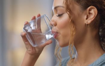 Ar šalto vandens gėrimas yra naudingas ar žalingas jūsų sveikatai